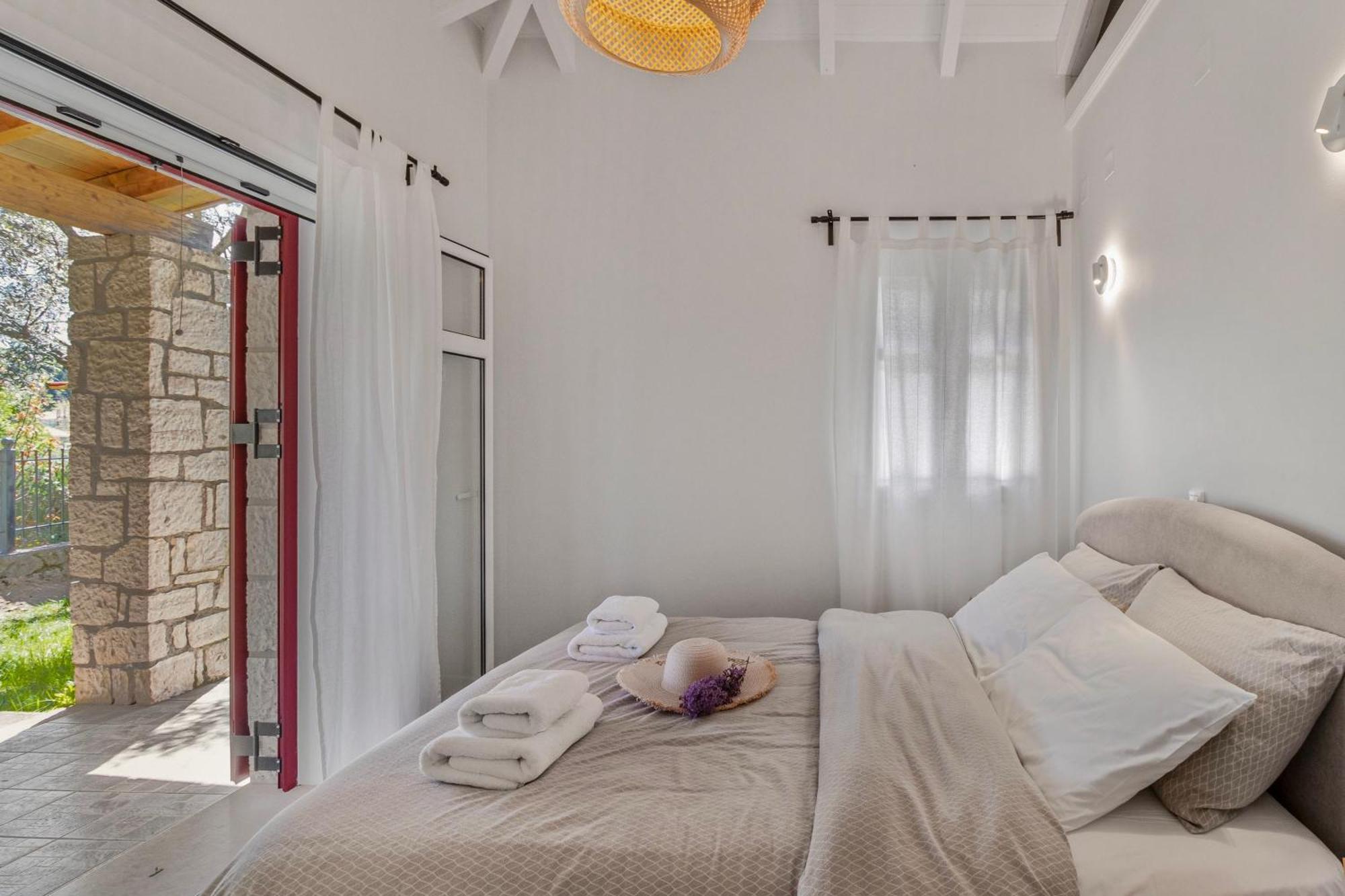 Apanema Mindfulness Resort Lefkada Asprogerakata Room photo