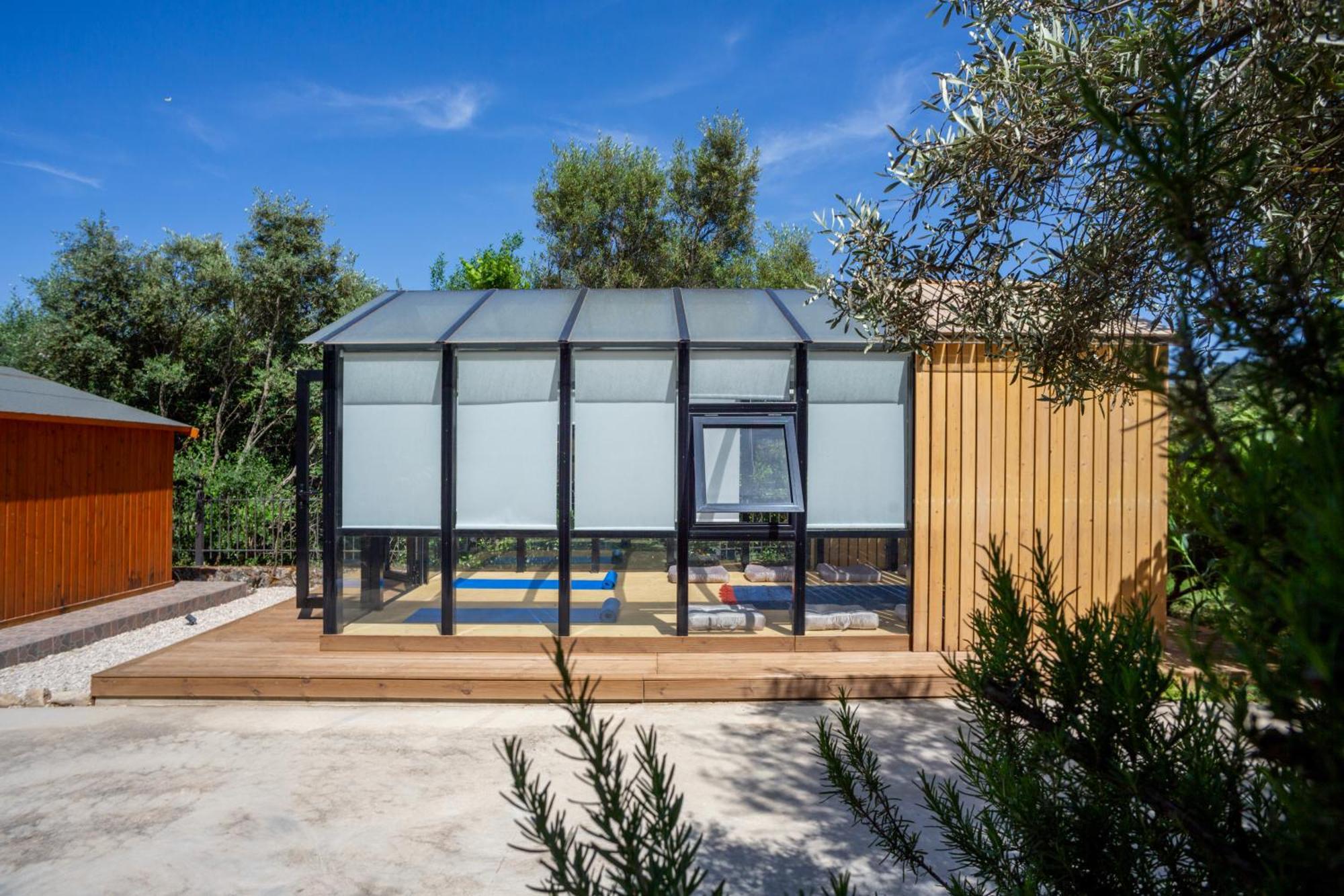 Apanema Mindfulness Resort Lefkada Asprogerakata Exterior photo
