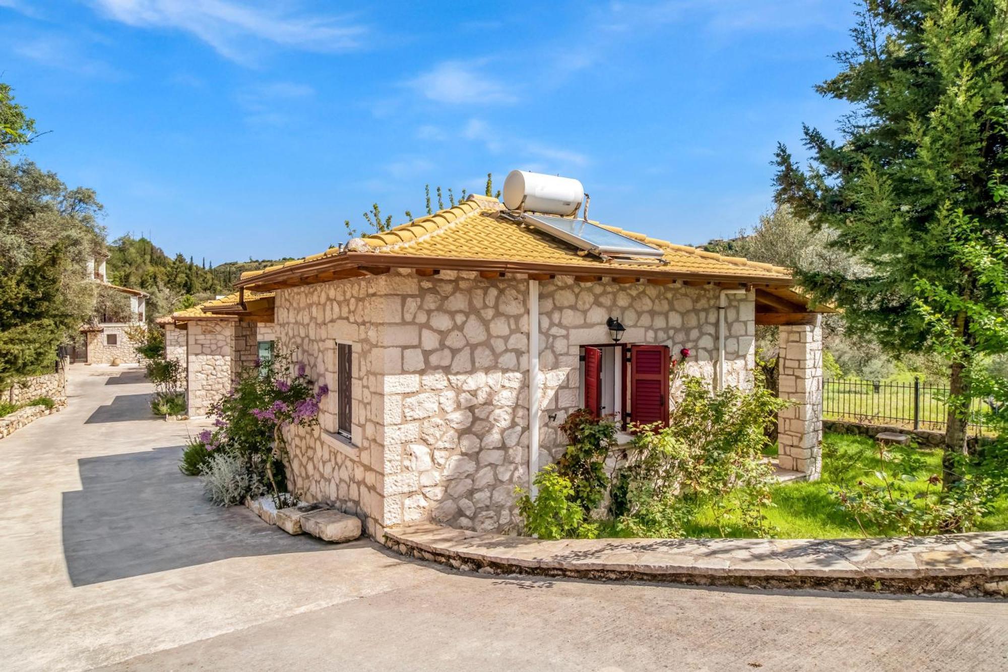Apanema Mindfulness Resort Lefkada Asprogerakata Exterior photo